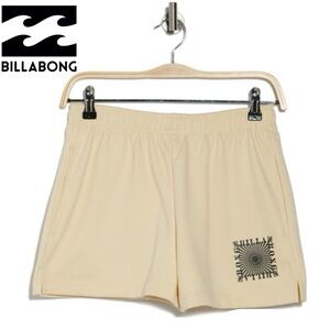 Billabong Women's Large Wave Runner Fleece Shorts Natural New with Tag